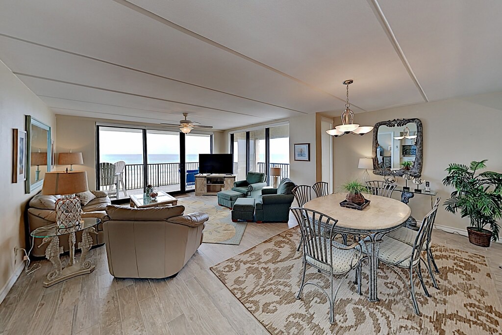 Photo of Livingroom in South Padre Island