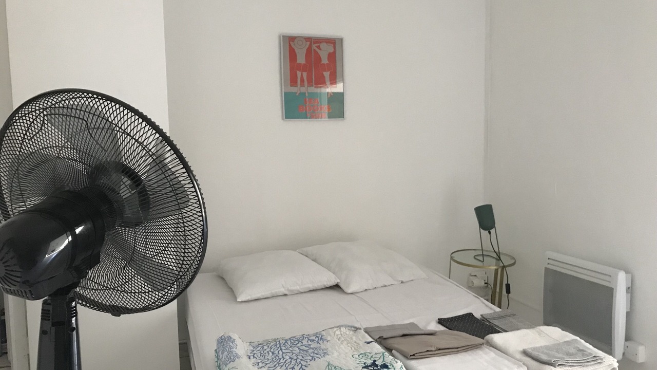 Photo of Bedroom in Sete