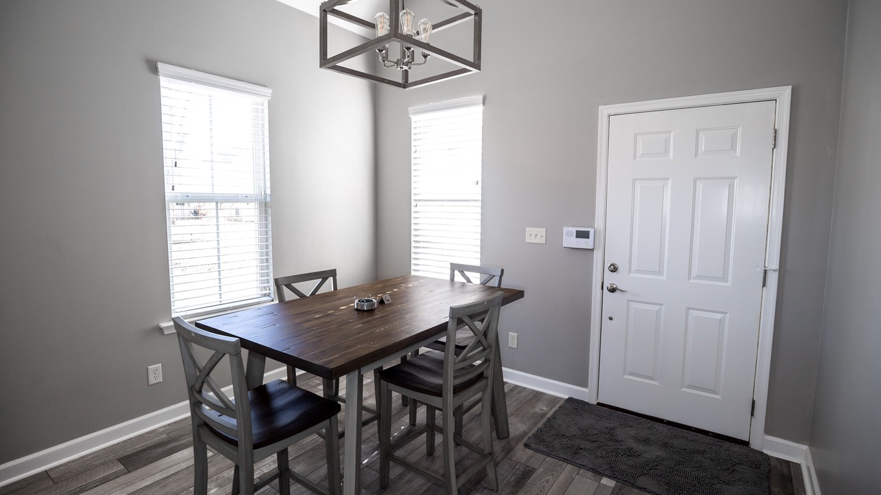 Photo of Livingroom in Pinch District