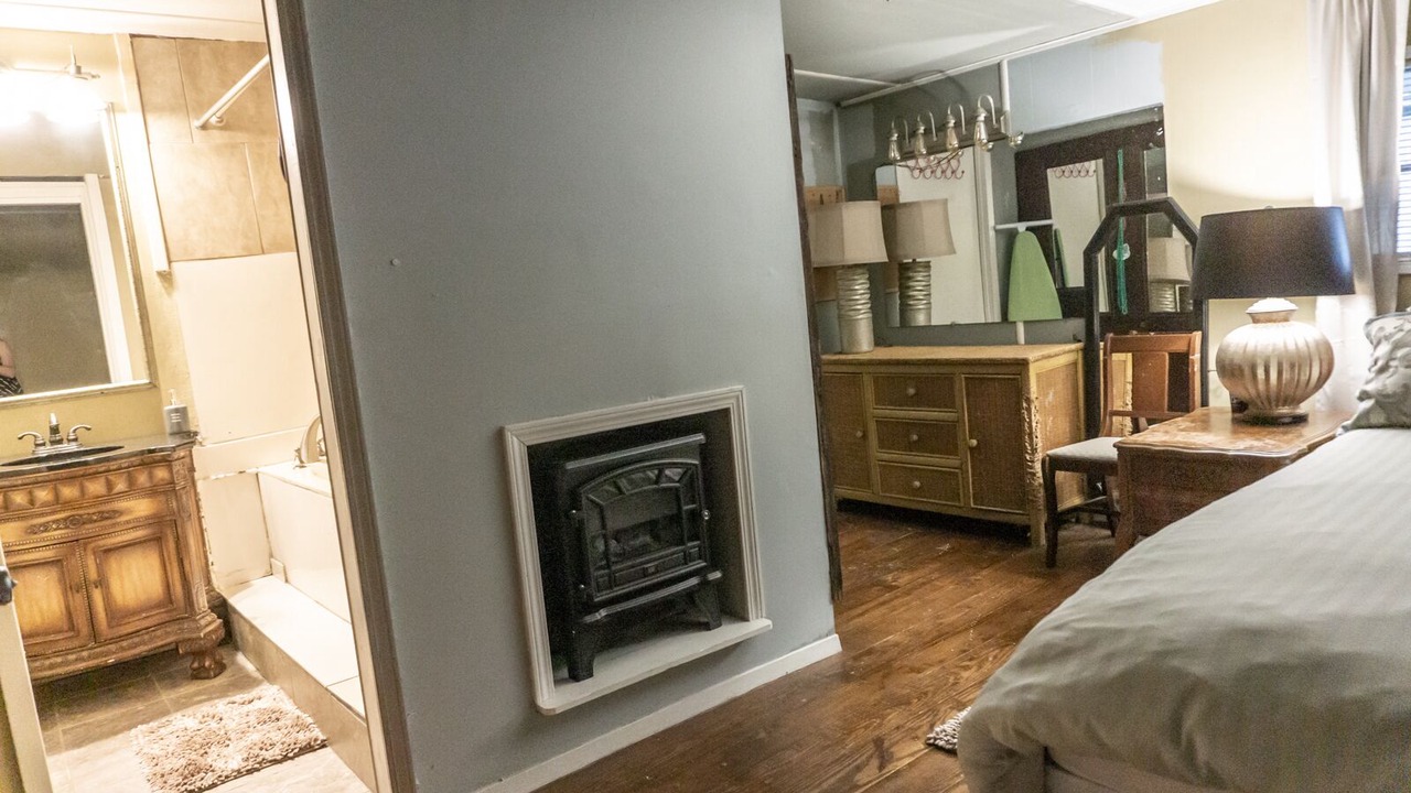 Photo of Bedroom in Horseshoe Lake