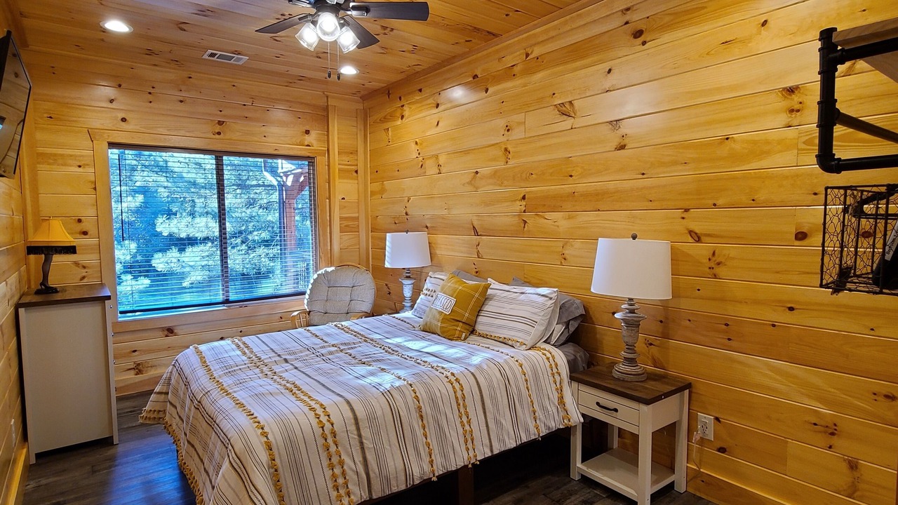 Photo of Bedroom in Eatonton