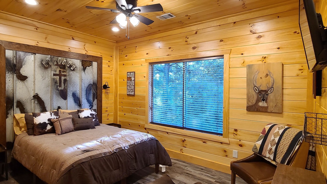 Photo of Bedroom in Eatonton