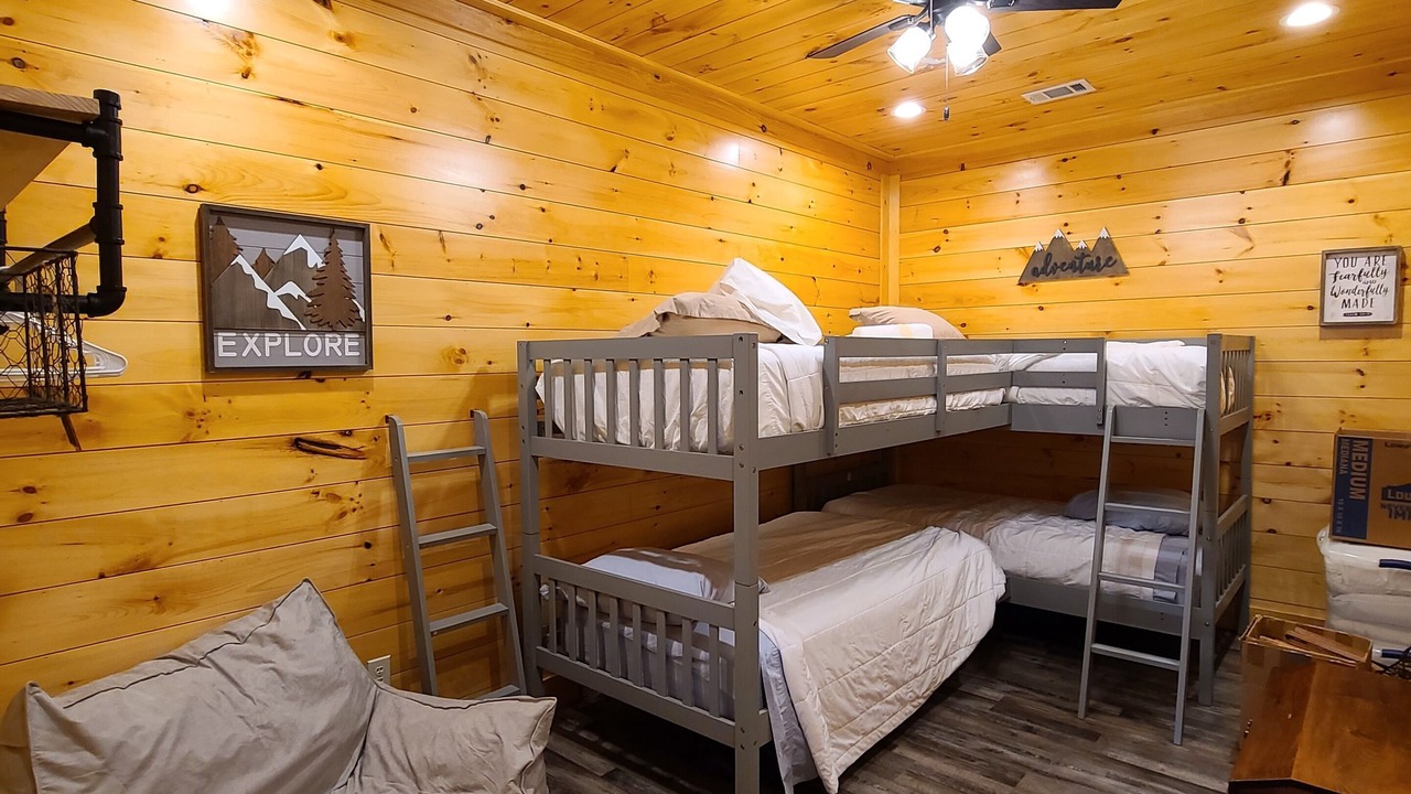 Photo of Bedroom in Eatonton