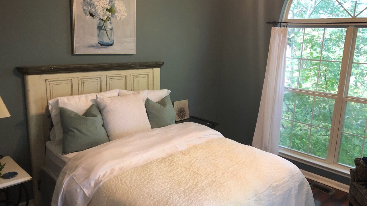 Photo of Bedroom in Antioch