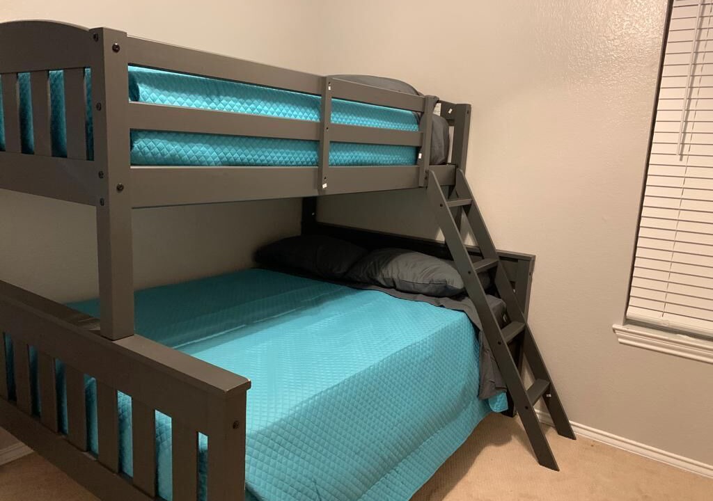 Photo of Bedroom in Fossil Creek
