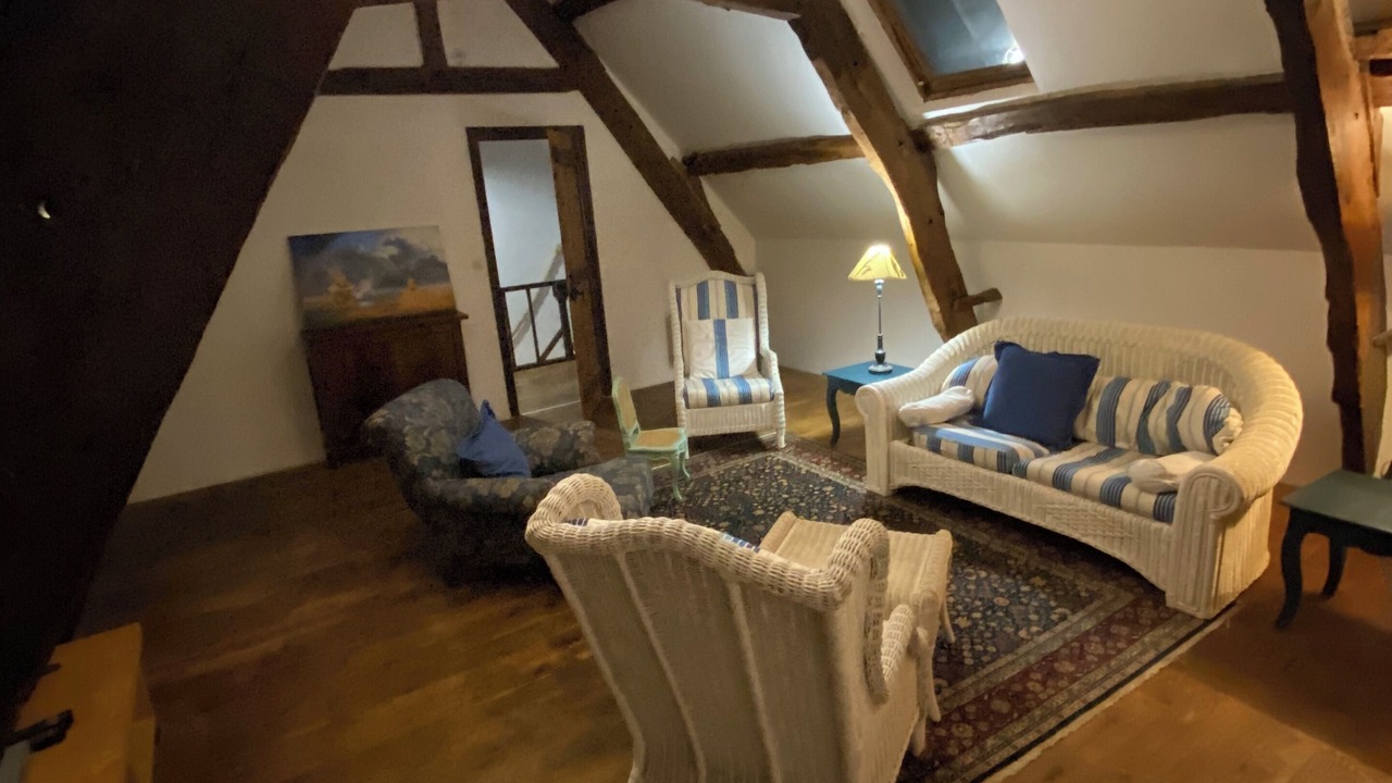 Photo of Livingroom in Saint-Jouan-des-Guerets