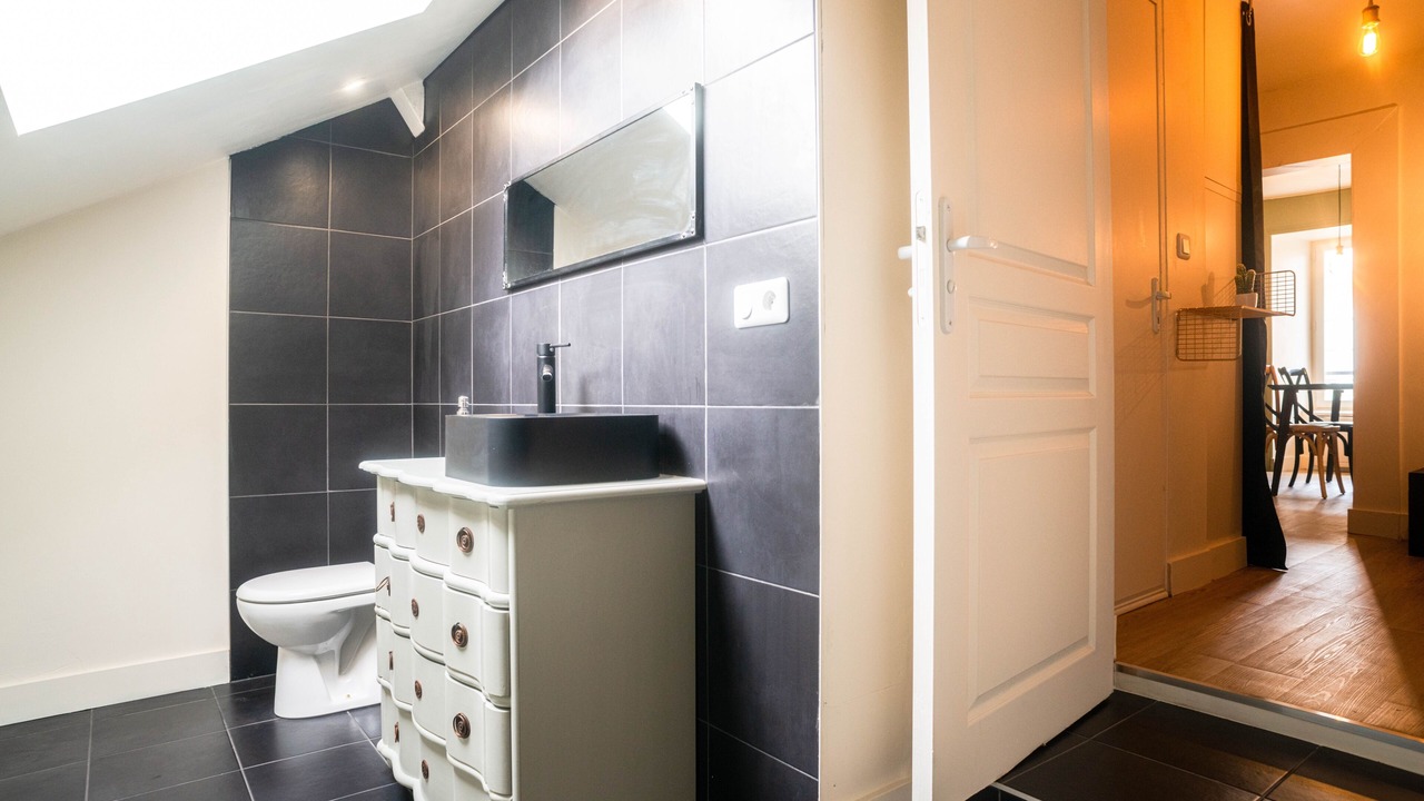 Photo of Bathroom in Bedee
