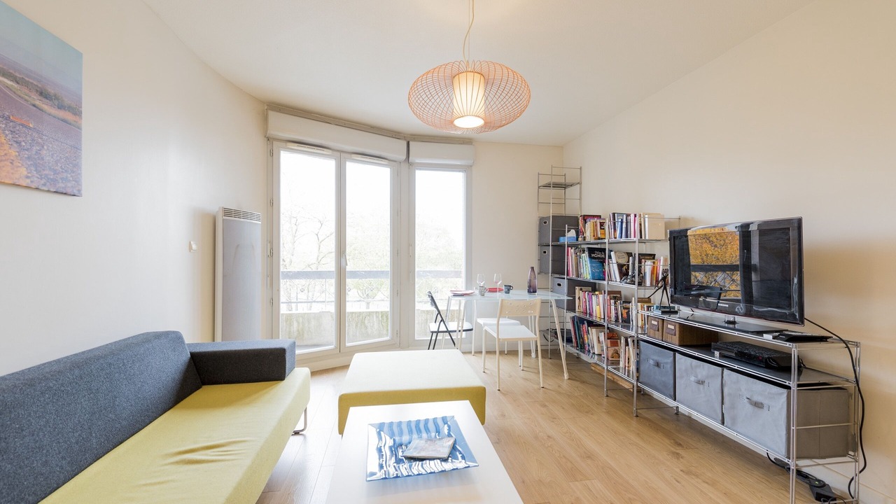 Photo of Livingroom in Fontaine-Bayonne-Cartoucherie