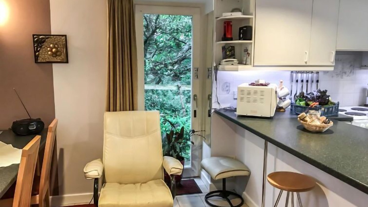 Photo of Bedroom in St Brides