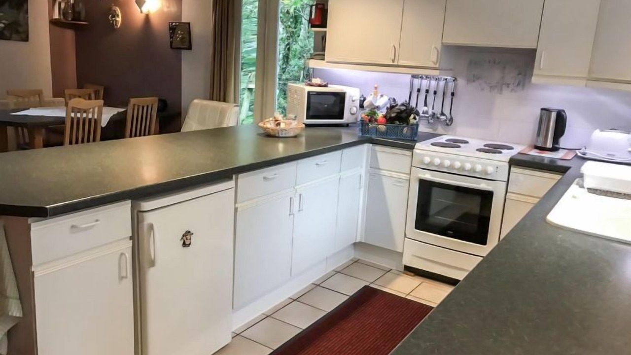 Photo of Bedroom in St Brides