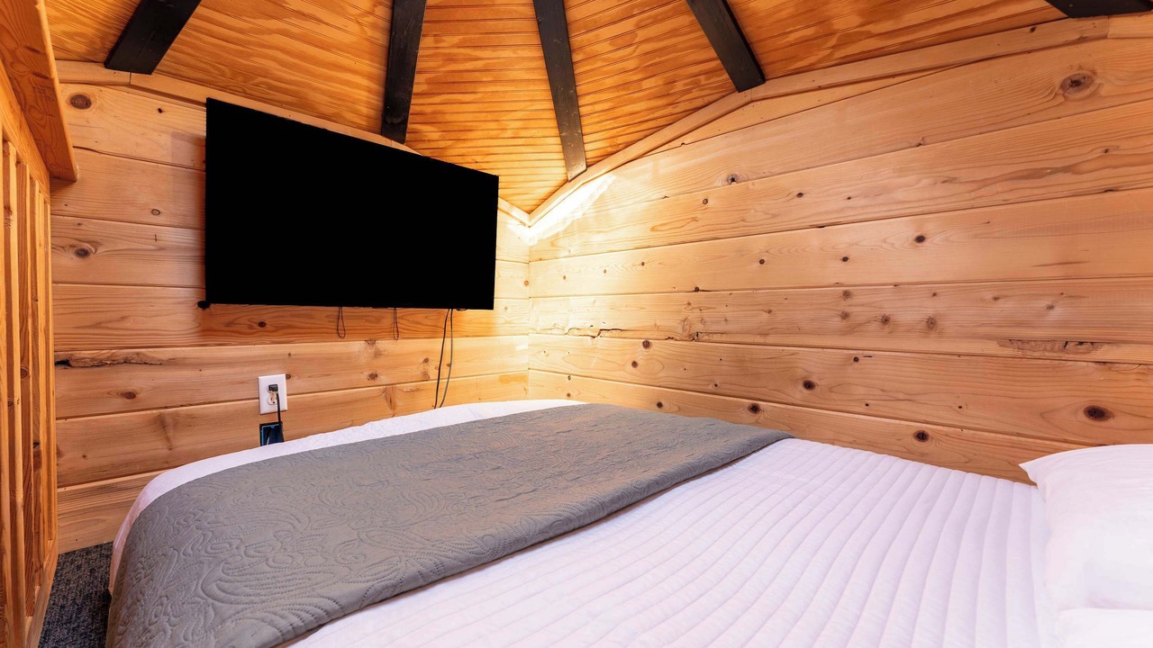 Photo of Bedroom in Bryant