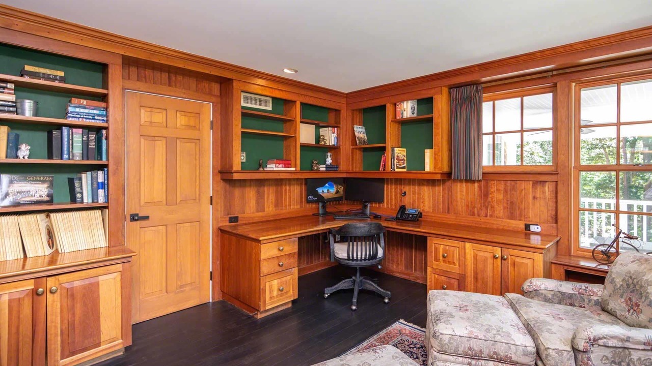 Photo of Others in Tisbury