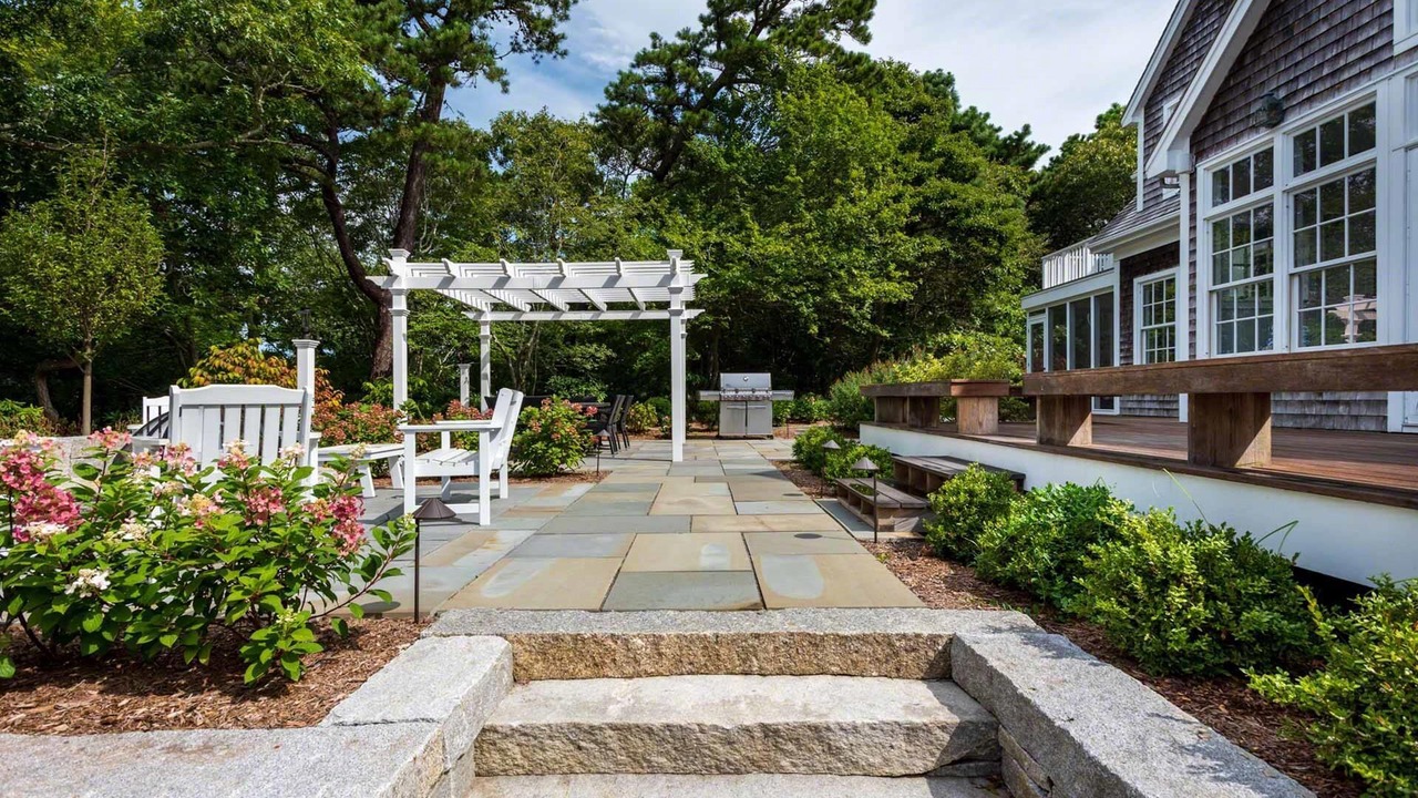 Photo of Others in Tisbury