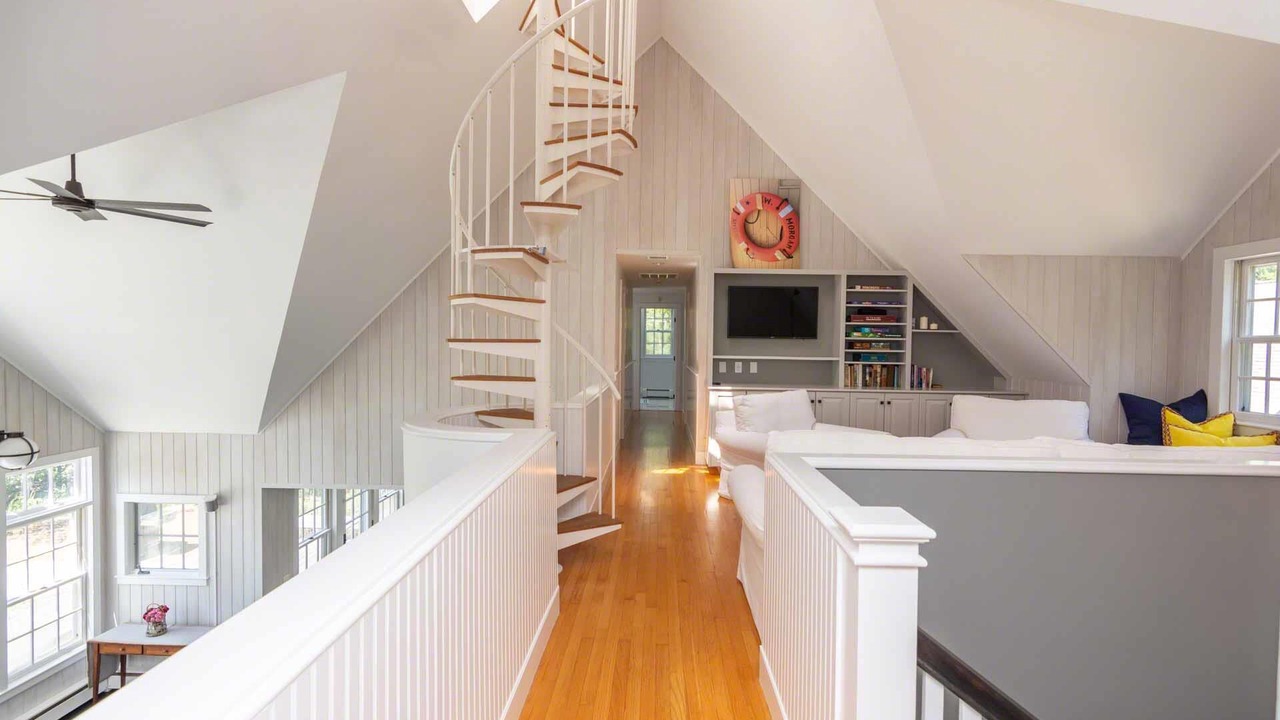 Photo of Bedroom in Tisbury