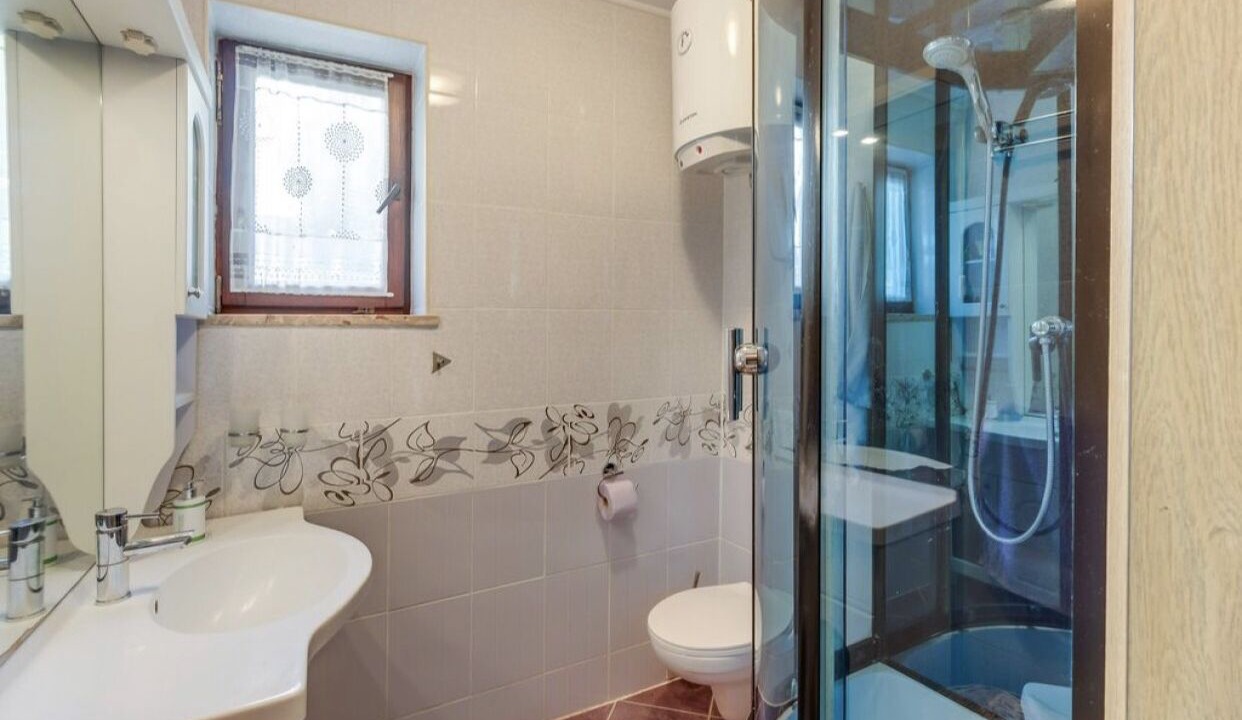Photo of Bathroom in Porozina