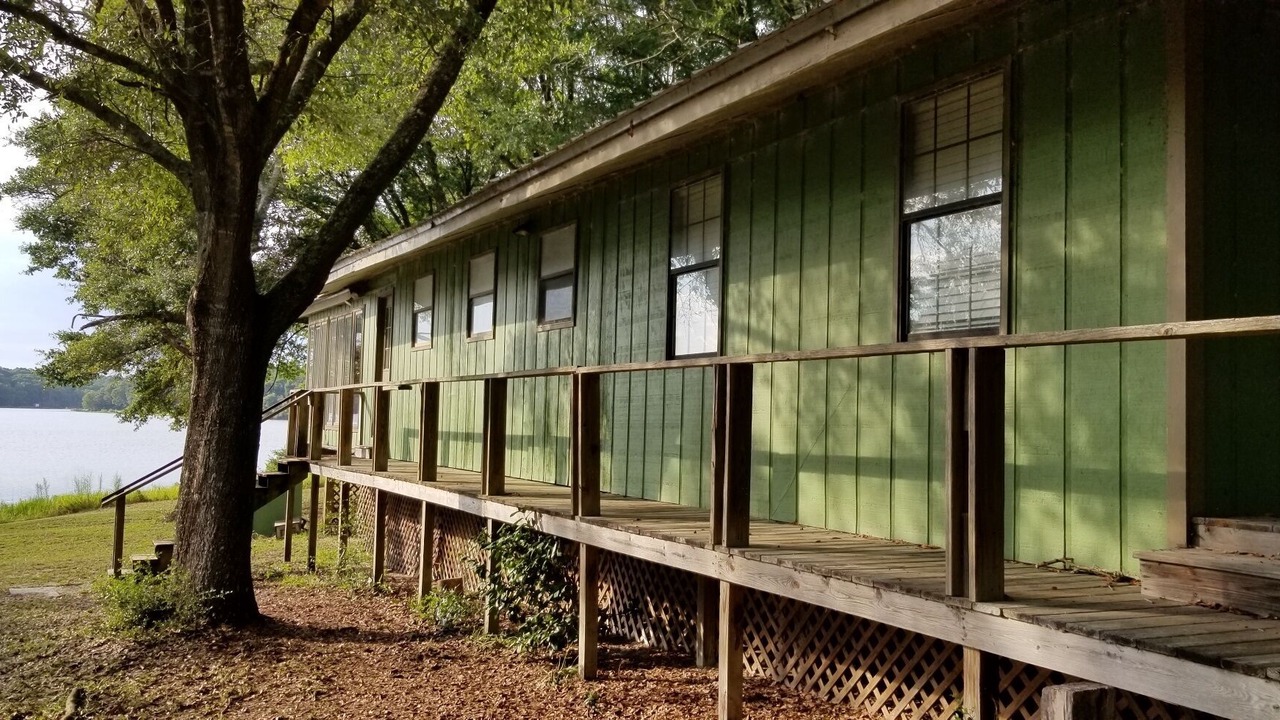 Photo of Outdoor in De Funiak Springs