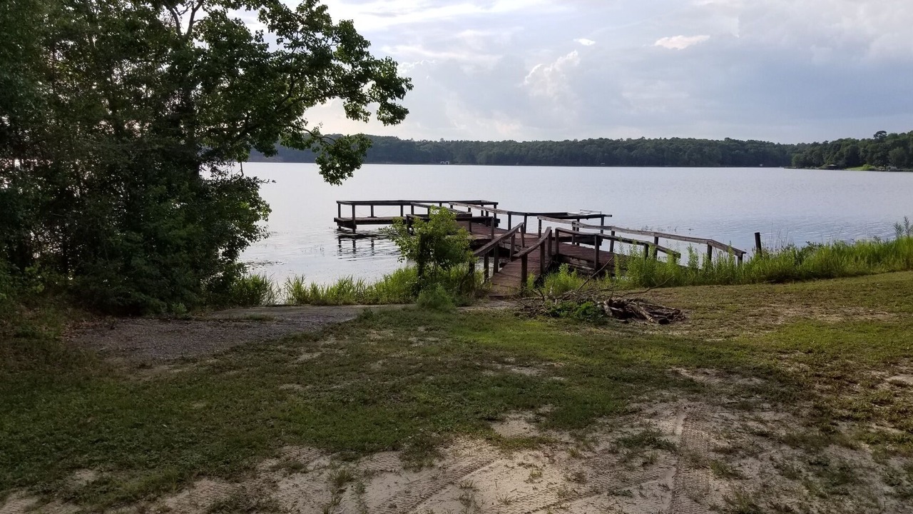 Photo of Outdoor in De Funiak Springs