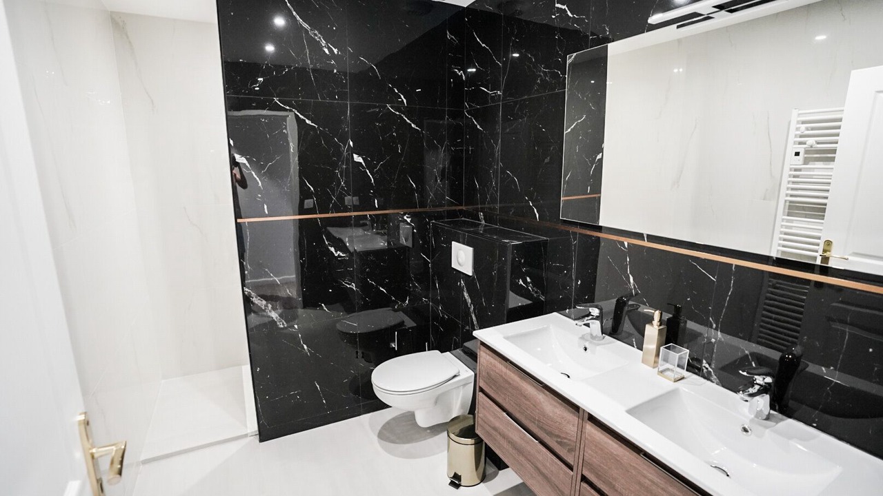 Photo of Bathroom in Aleria