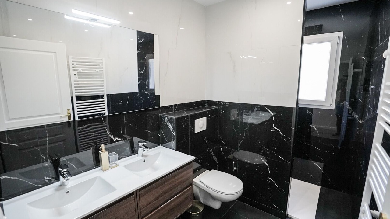 Photo of Bathroom in Aleria