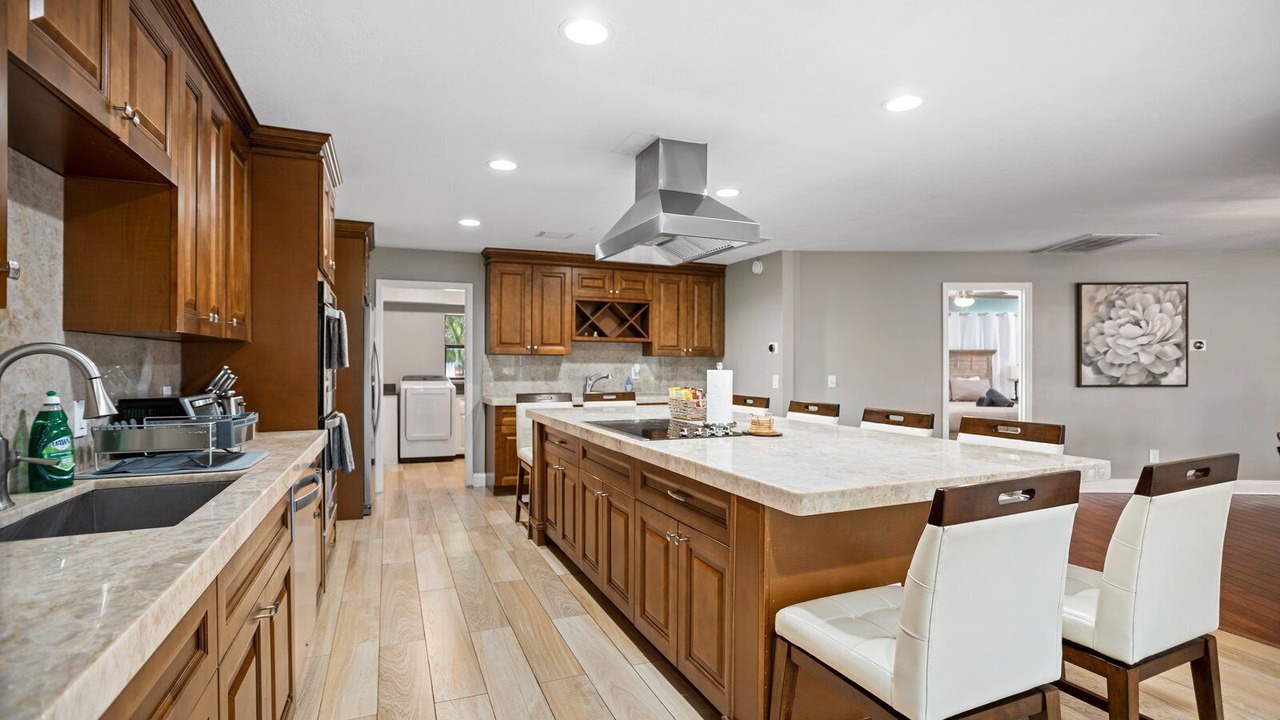 Photo of Kitchen in Limona Improvement