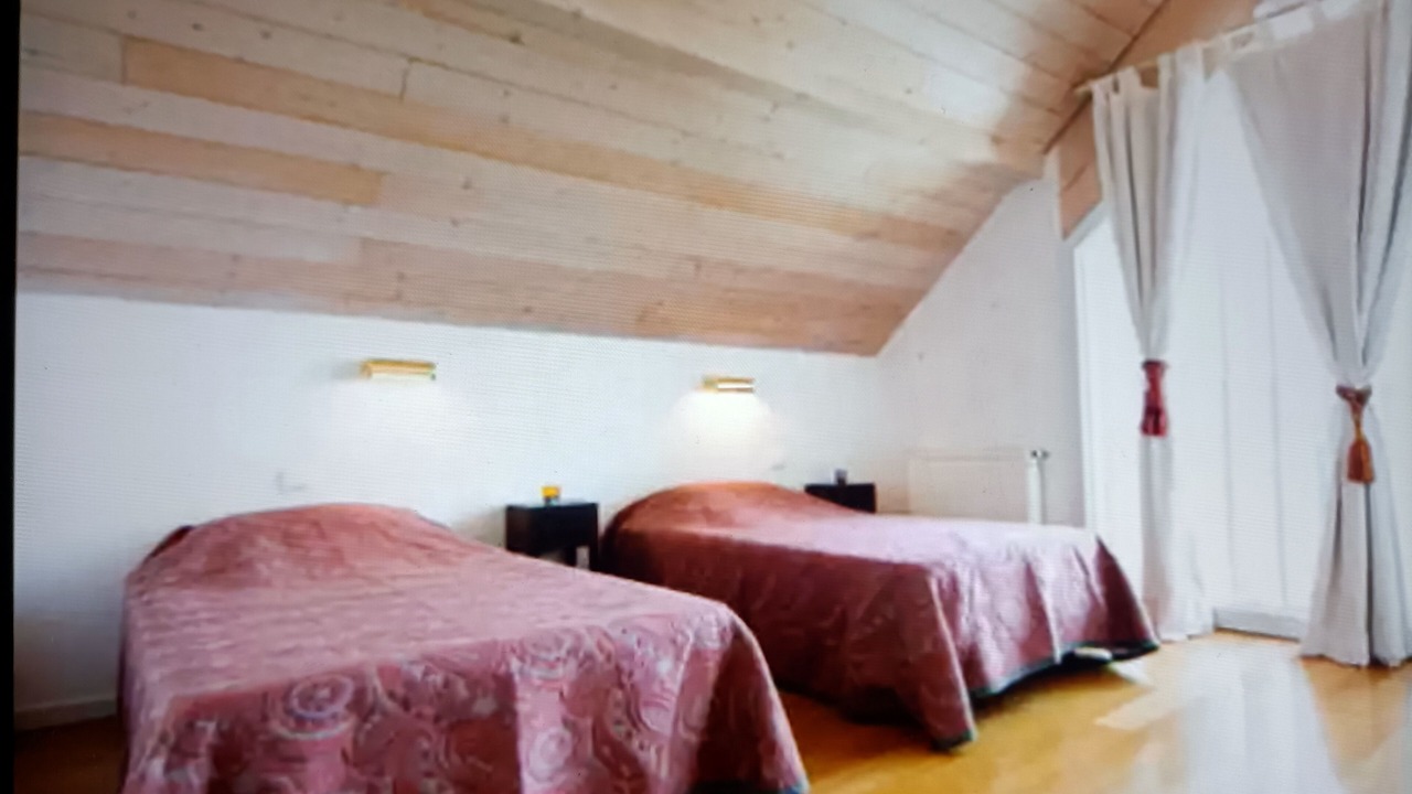 Photo of Bedroom in Pugny-Chatenod