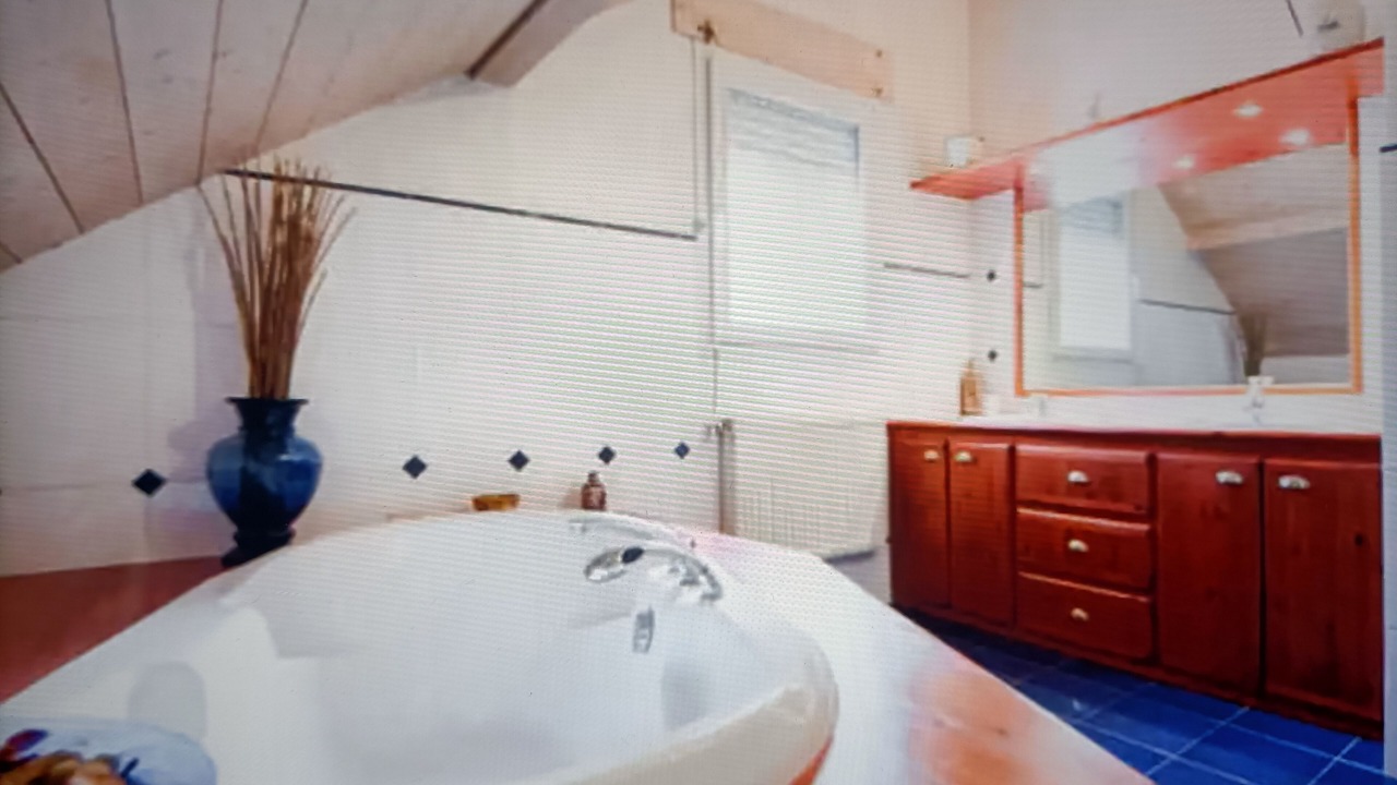 Photo of Bathroom in Pugny-Chatenod