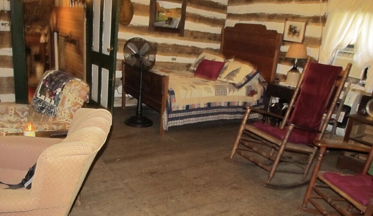 Photo of Bedroom in Smith River