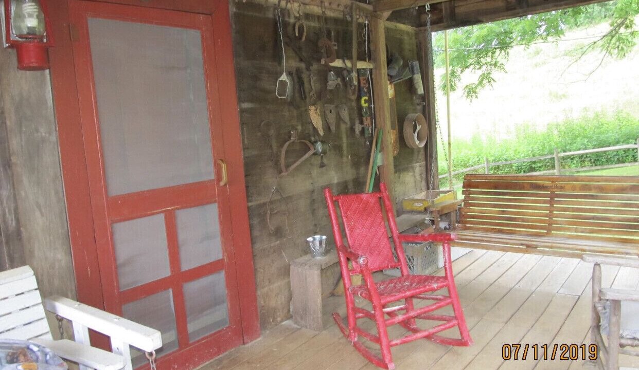 Photo of Patio Balcony in Smith River