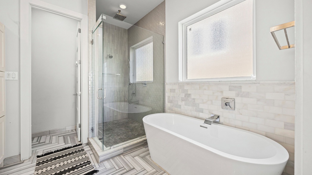 Photo of Bathroom in Old East Dallas