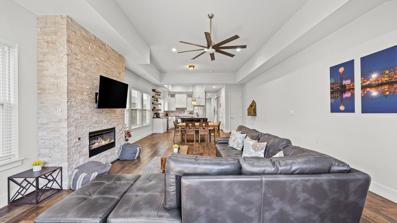 Photo of Livingroom in Old East Dallas