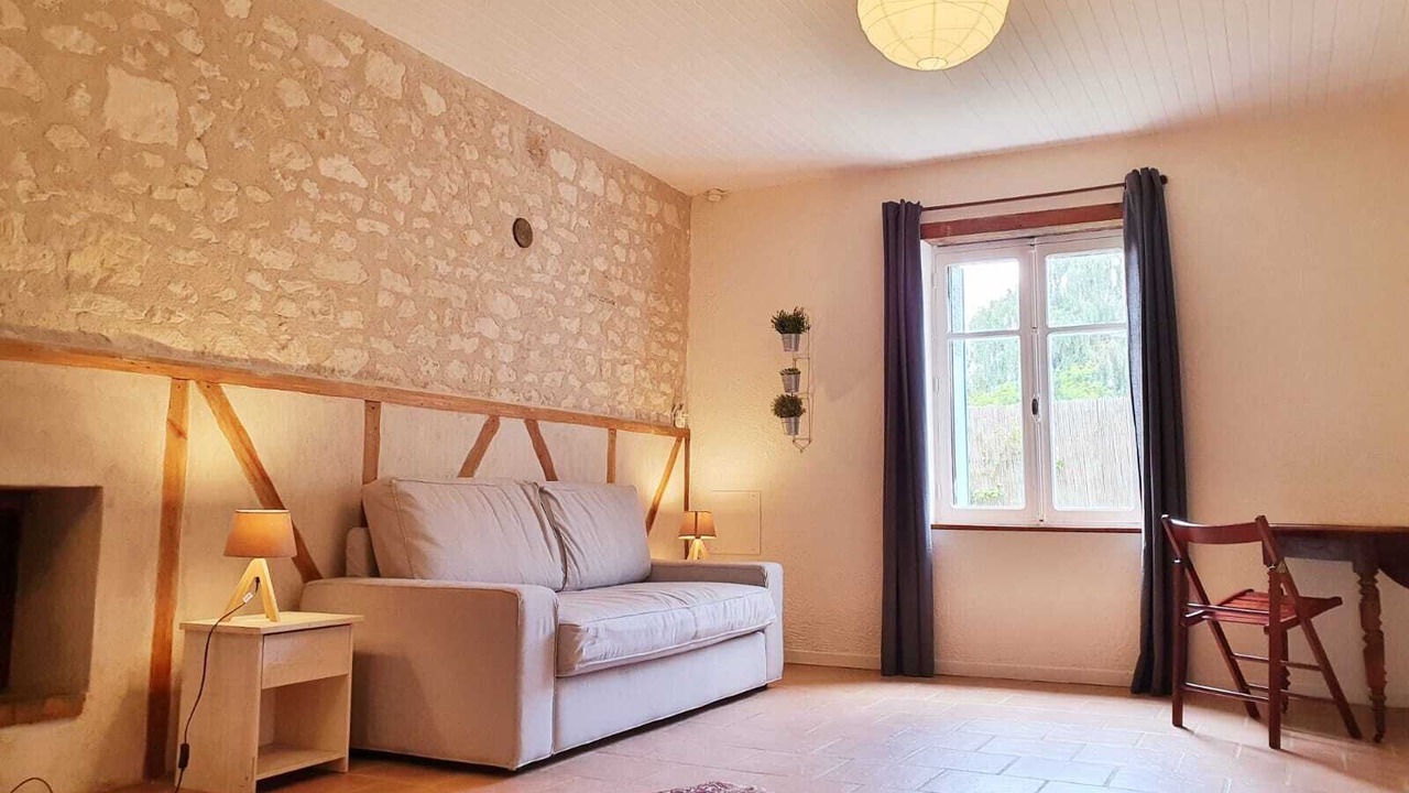 Photo of Livingroom in La Celle-Saint-Avant