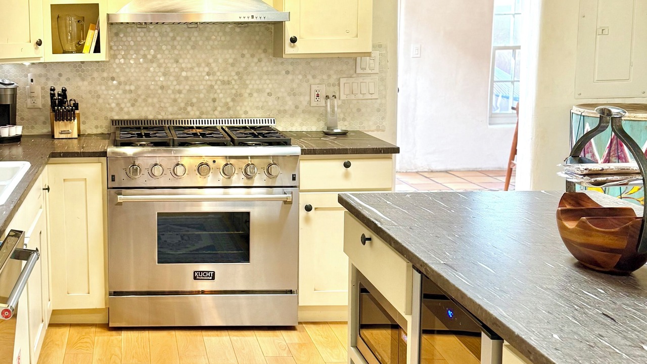 Photo of Kitchen in Northeast Santa Fe