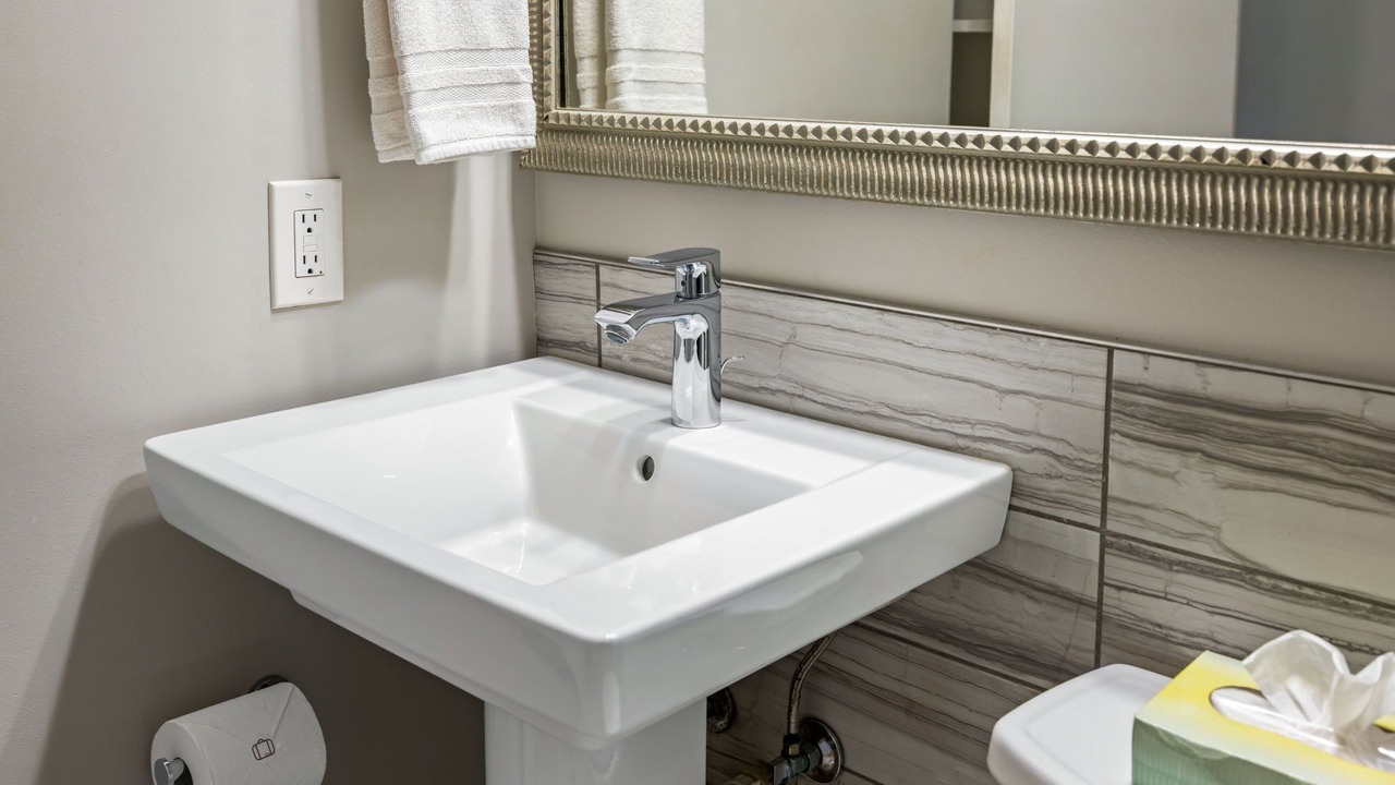 Photo of Bathroom in Brookwood