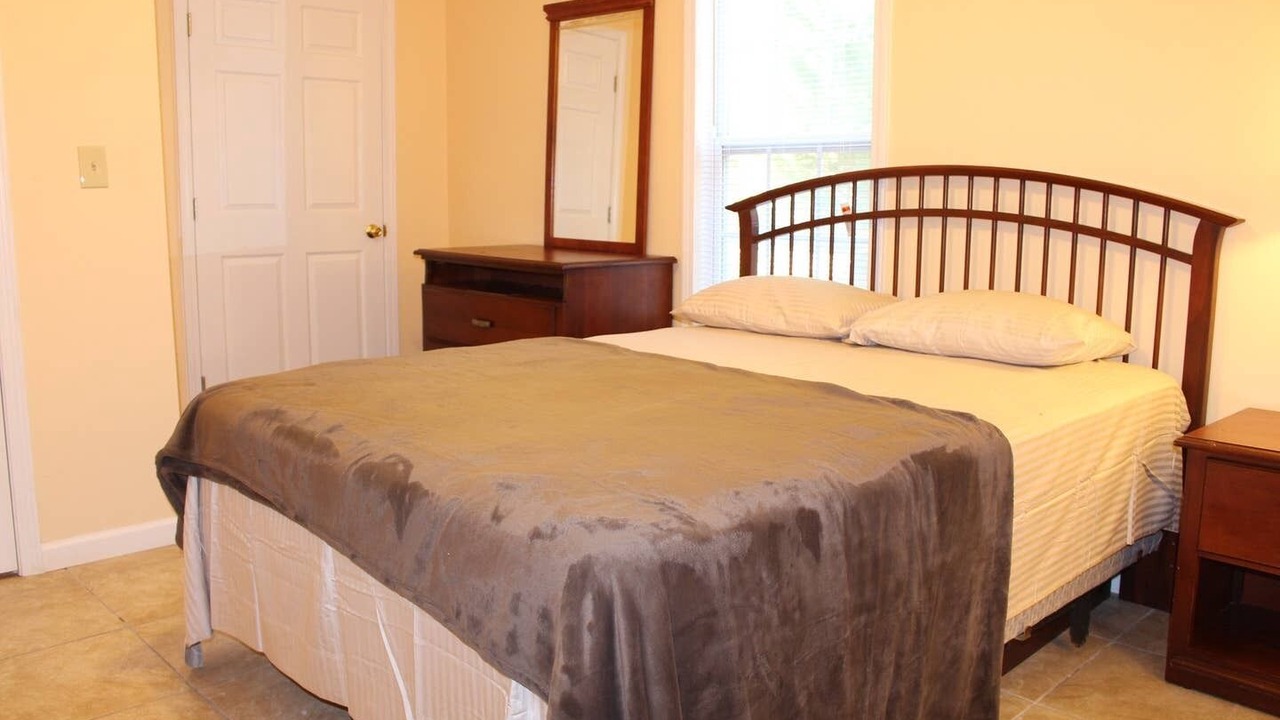 Photo of Bedroom in Ellenwood