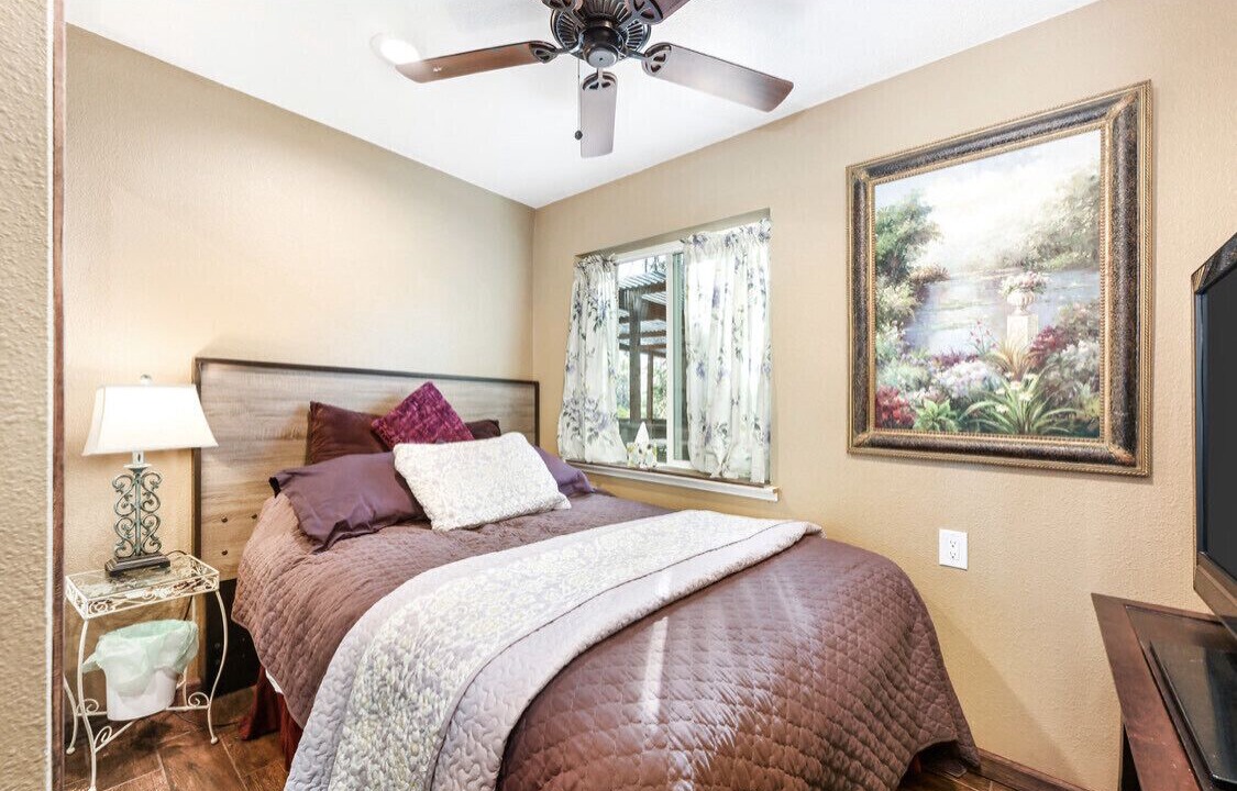 Photo of Bedroom in Foresthill