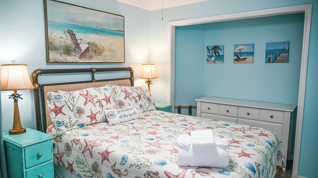 Photo of Bedroom in Galveston