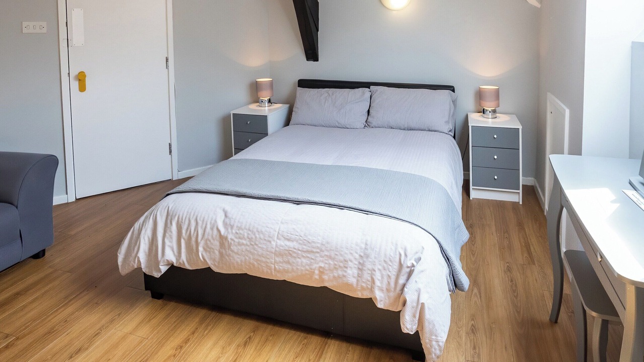 Photo of Others in Edwinstowe