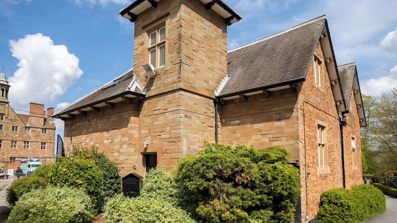 Photo of Others in Edwinstowe