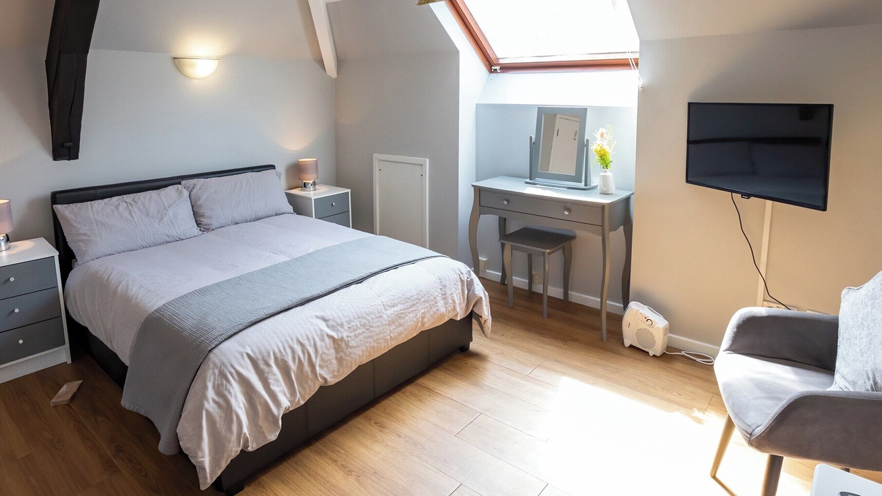 Photo of Others in Edwinstowe