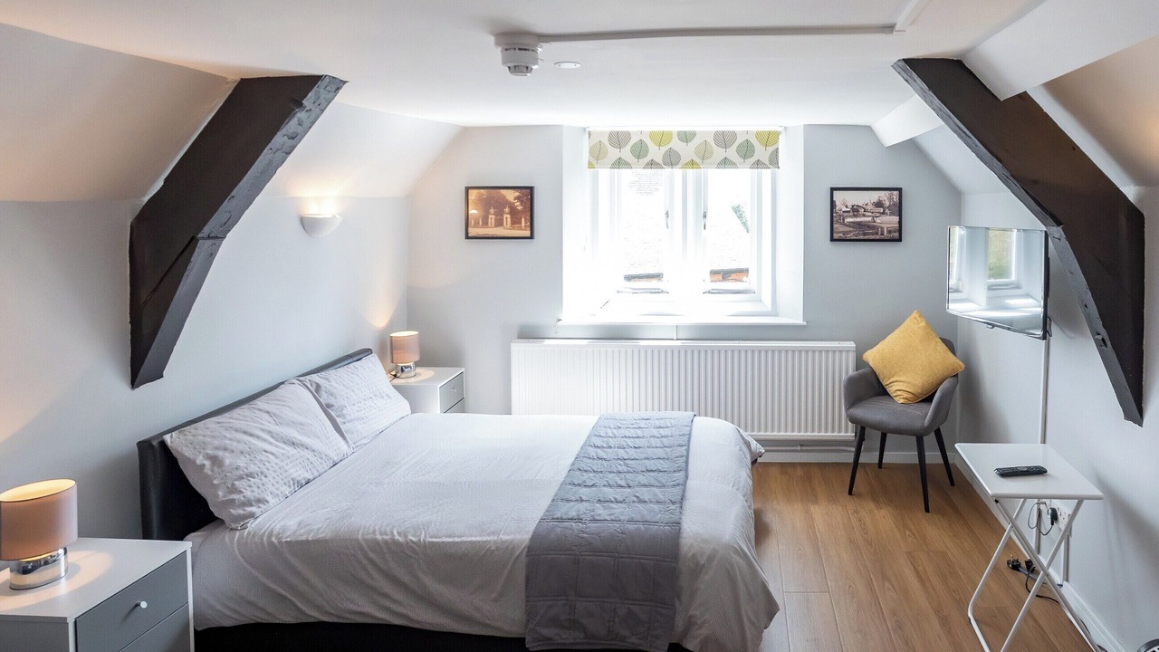 Photo of Others in Edwinstowe