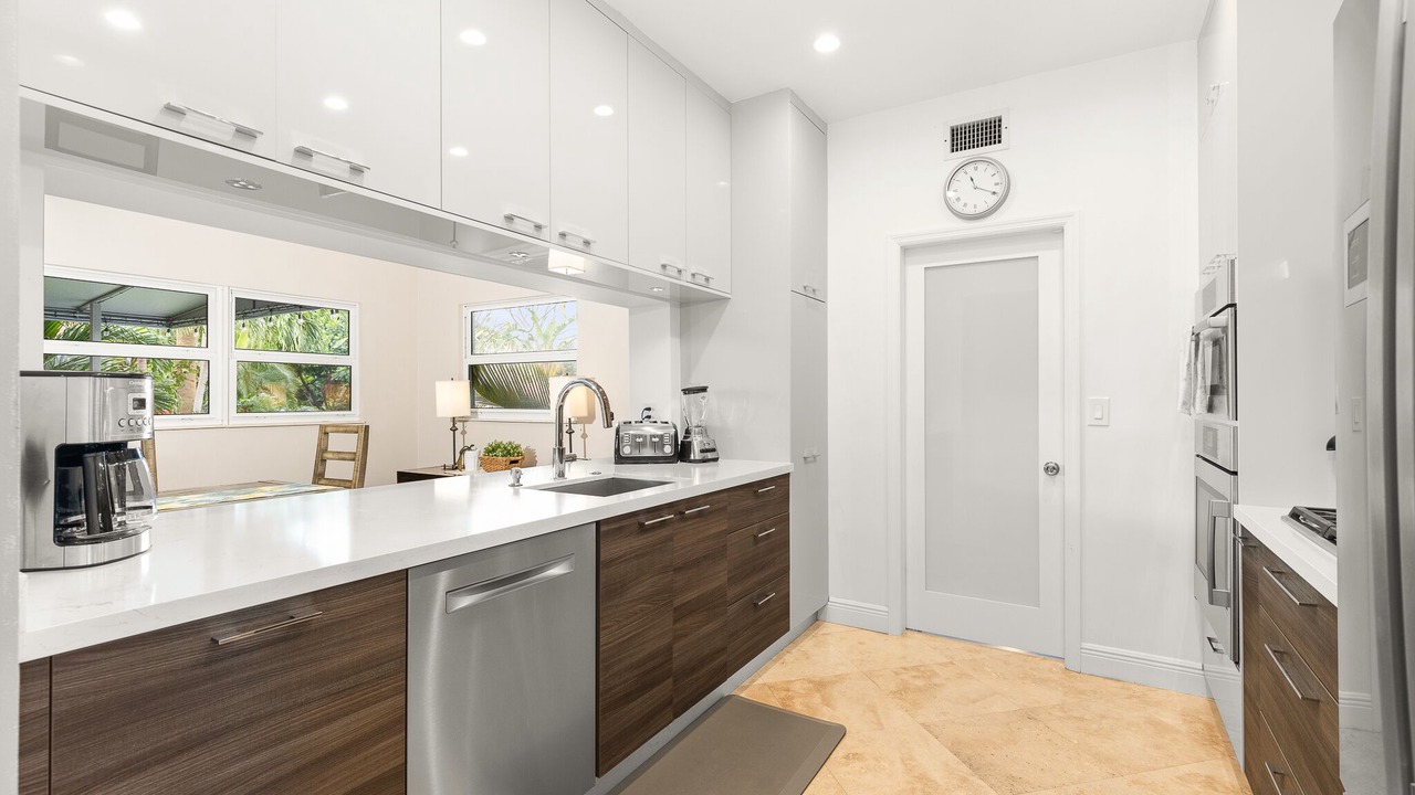 Photo of Kitchen in Oakland Park