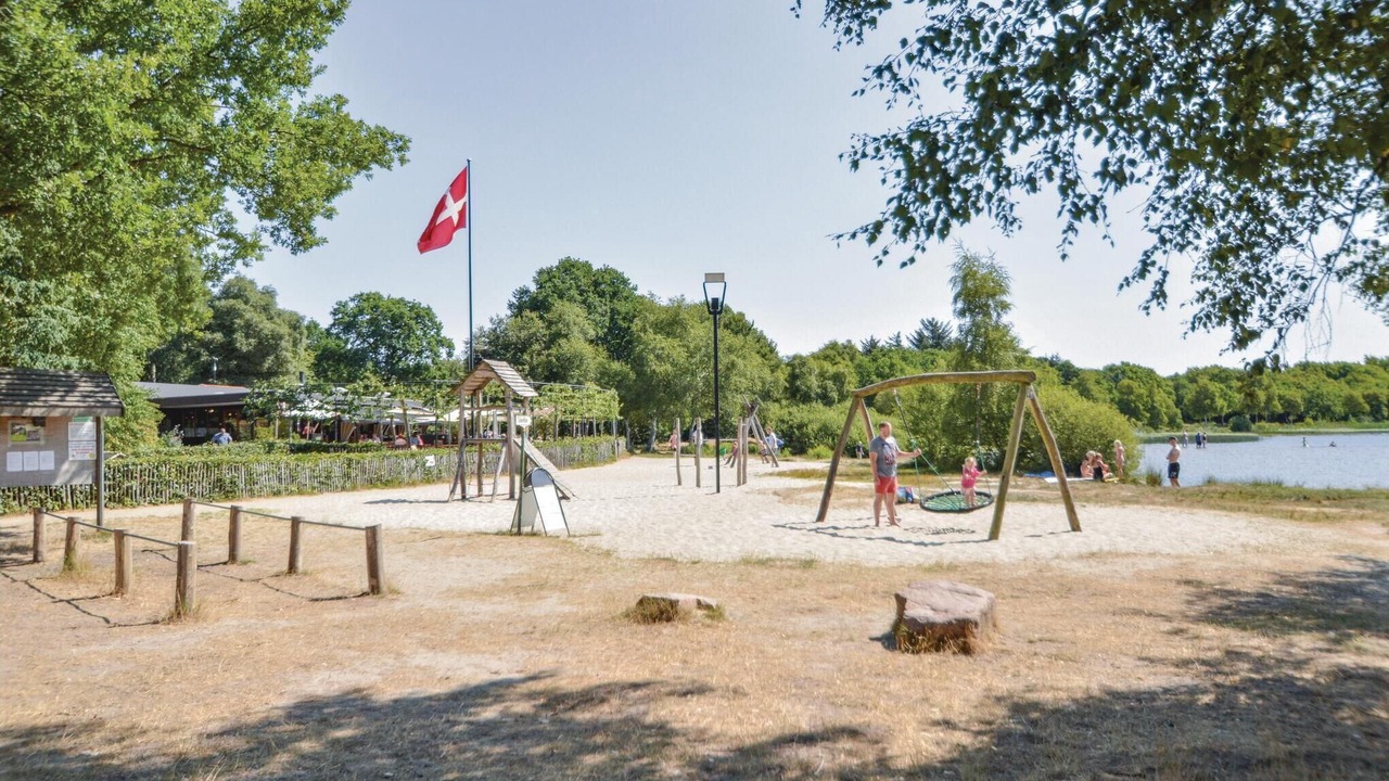 Photo of Others in Ansager