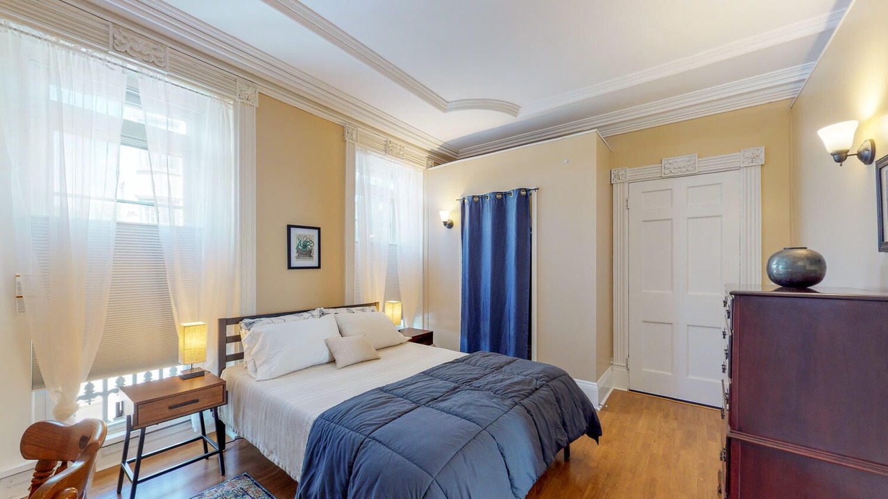 Photo of Bedroom in Troy