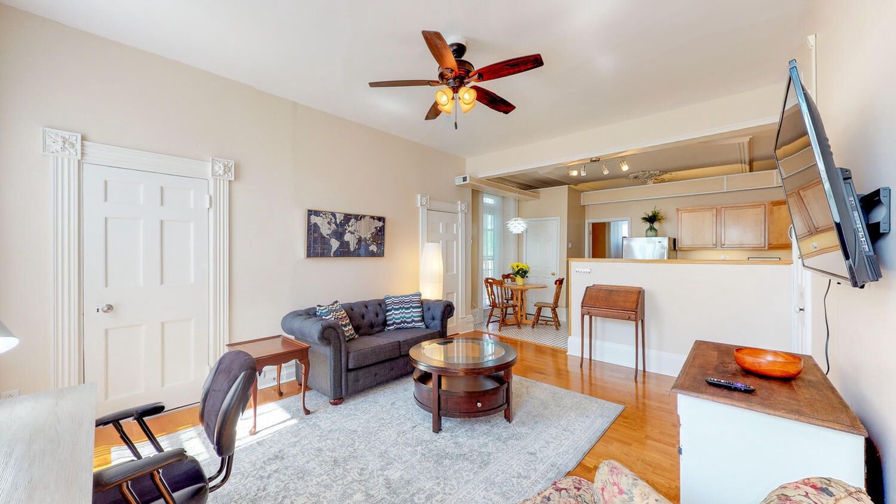 Photo of Livingroom in Troy