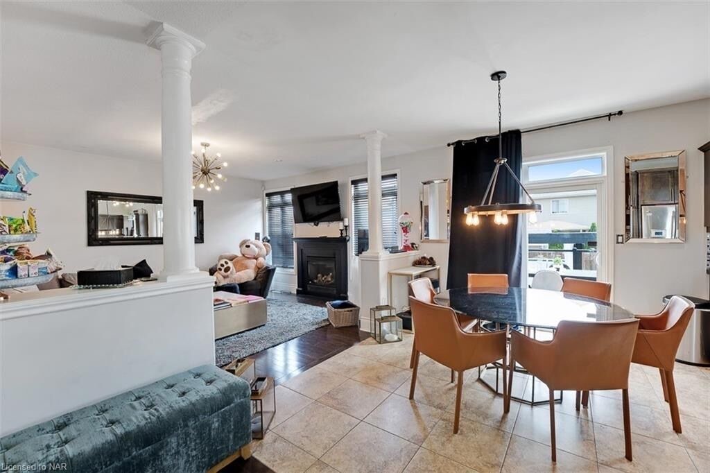 Photo of Others in Niagara Falls