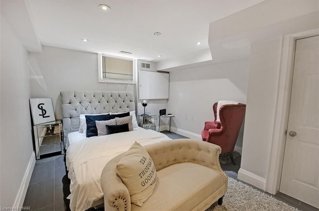 Photo of Bedroom in Niagara Falls