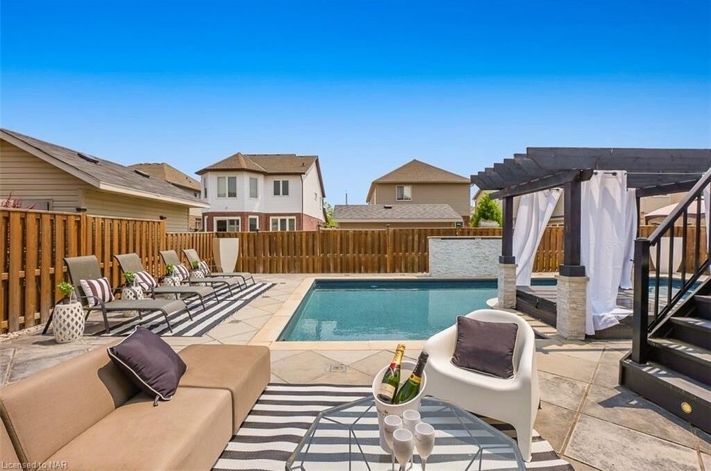 Photo of Outdoor in Niagara Falls