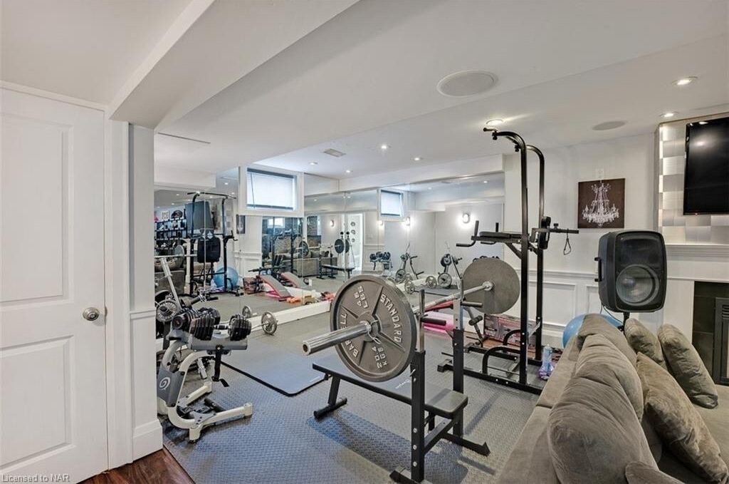 Photo of Others in Niagara Falls