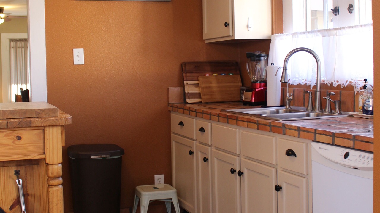 Photo of Kitchen in Alamogordo