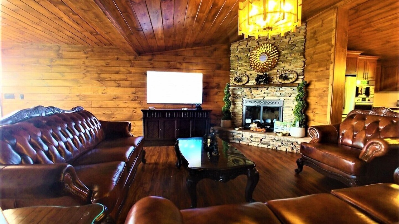 Photo of Livingroom in Sevierville